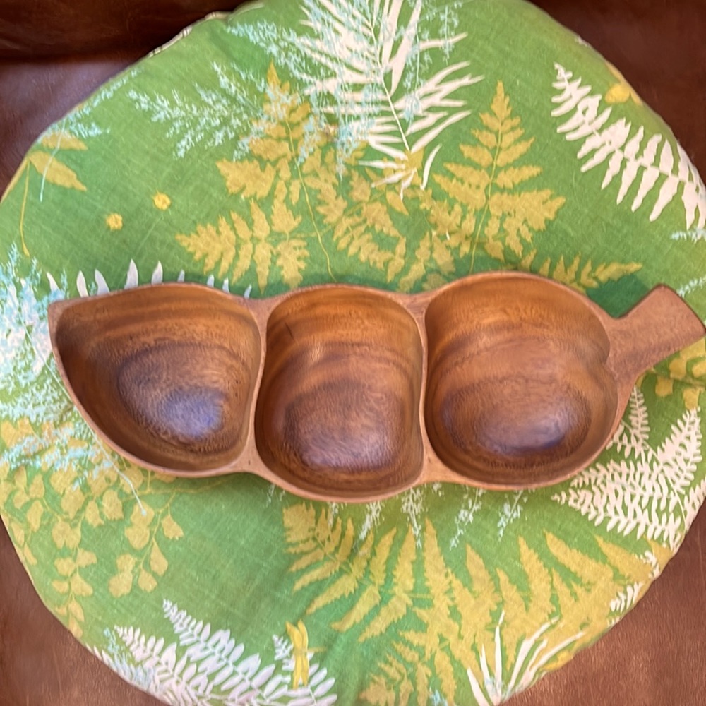 VTG MONKEY POD 3-bowl wood tray